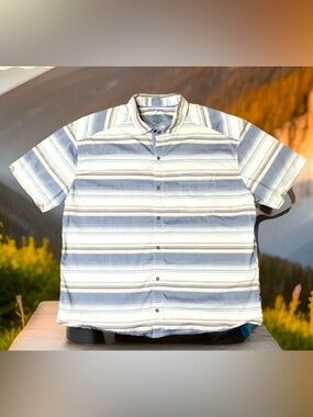 Kuhl Men's Response Button Short Sleeve Shirt Sail Blue Pocket XXL